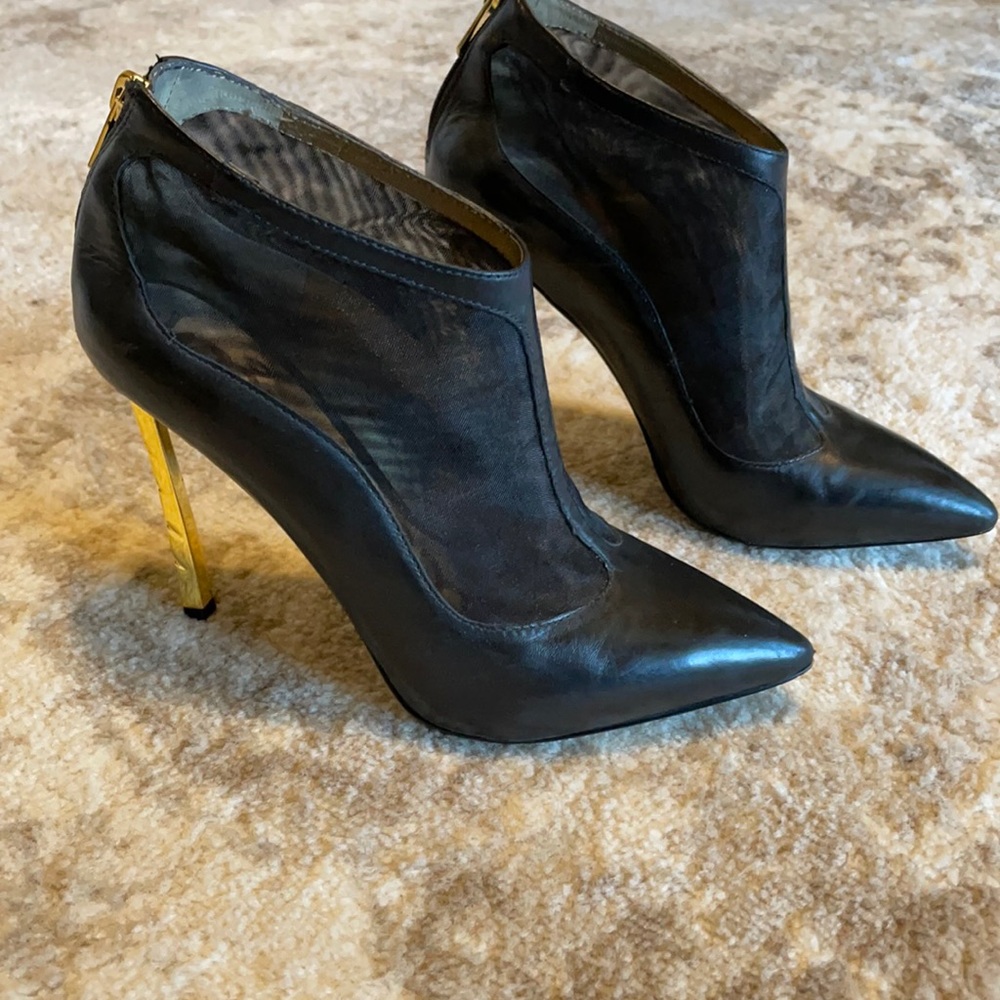 Sam Edelman black booties size 8